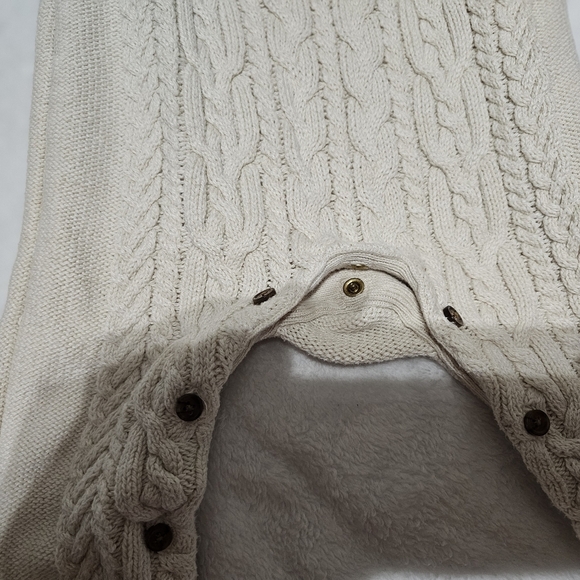 Gap French vanilla cable knit one piece 9-12 months euc - Picture 5 of 6